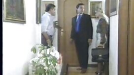 Biondo Leila piace a ...