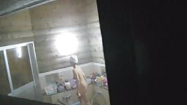 Una ragazza con una  ...